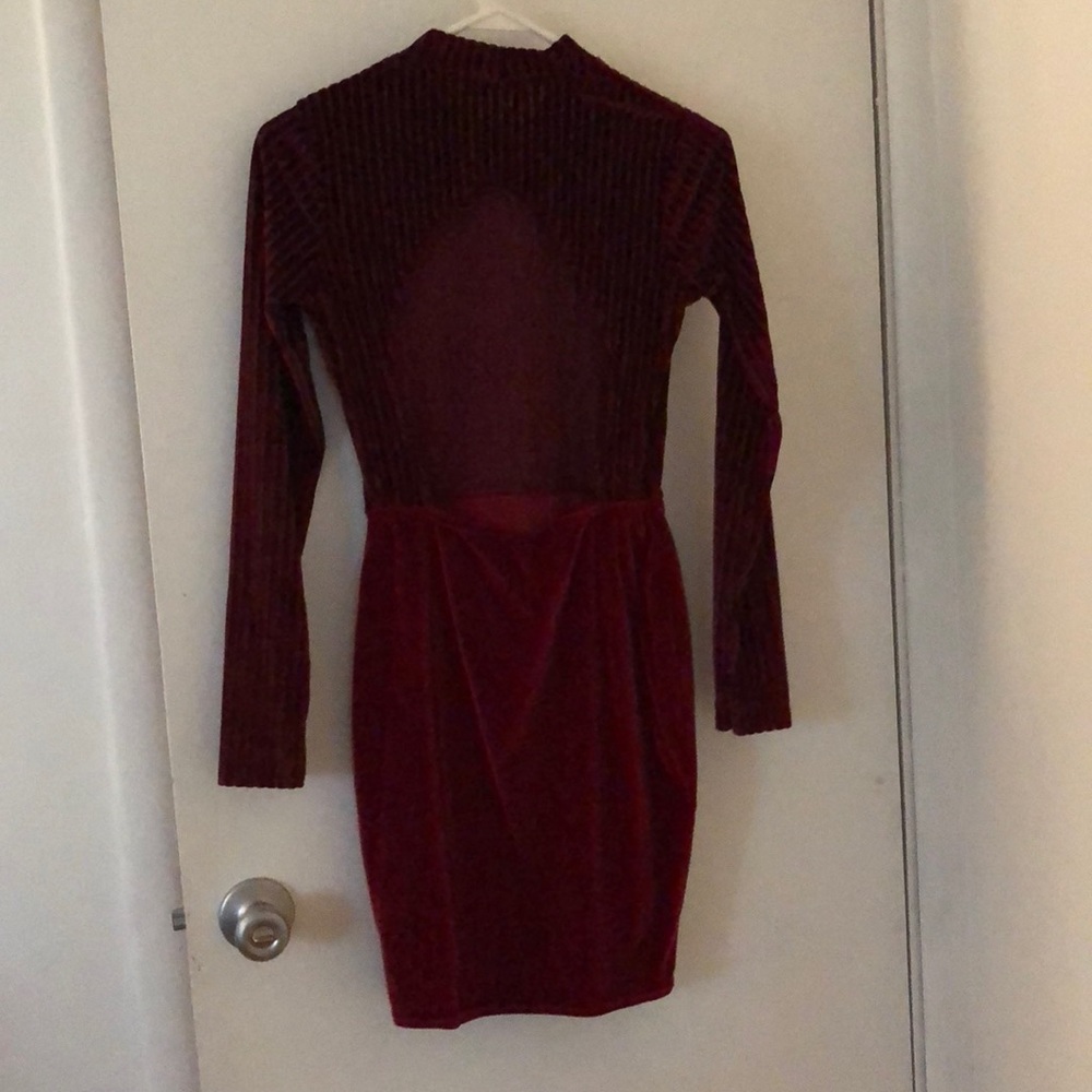 Dress - Picture 2 of 2